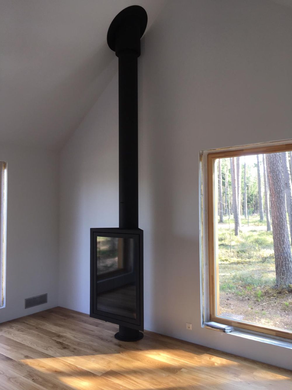 Eurofocus951 AGNI Objekti (3)